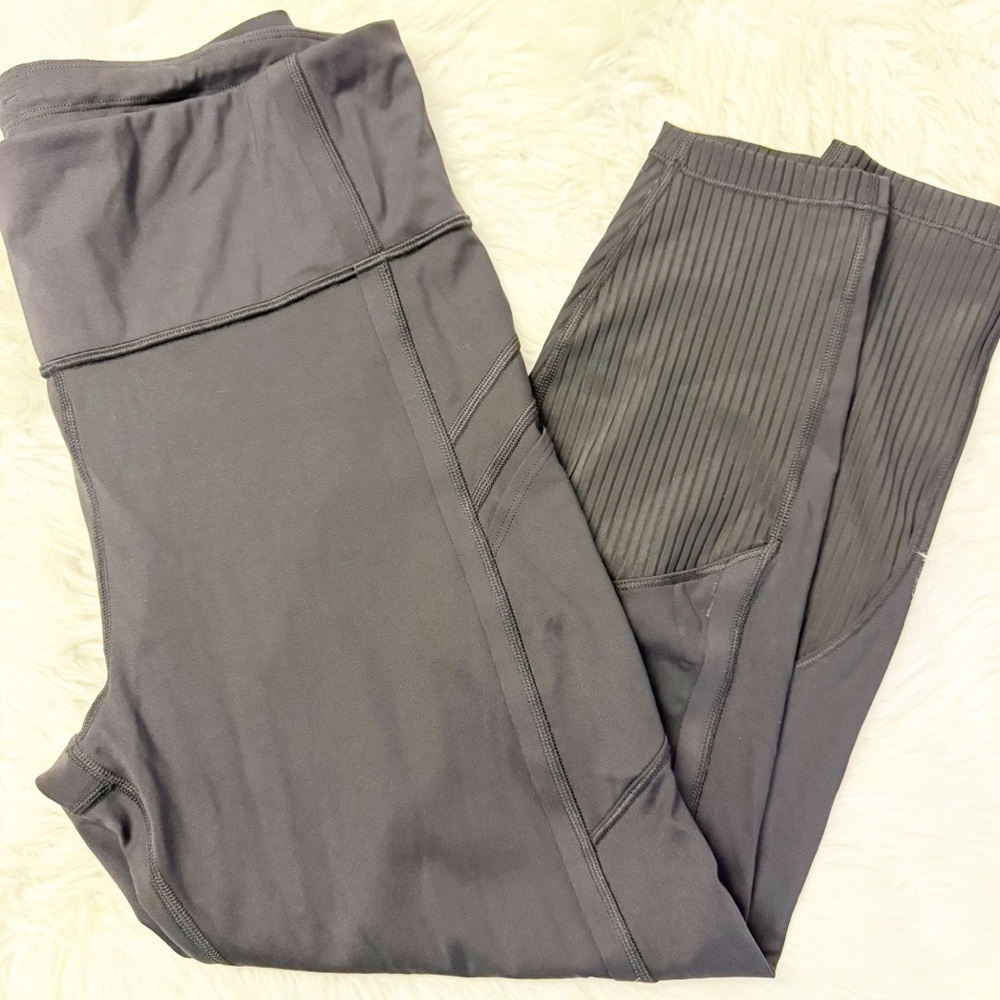 Athleta Vitality Rib 7/8 Tight Leggings Black Size Large